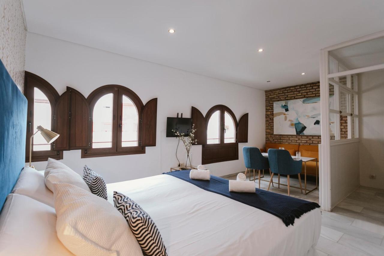 Complete Studio With Terrace - 1Bth- La Giralda Apartment Seville Exterior photo